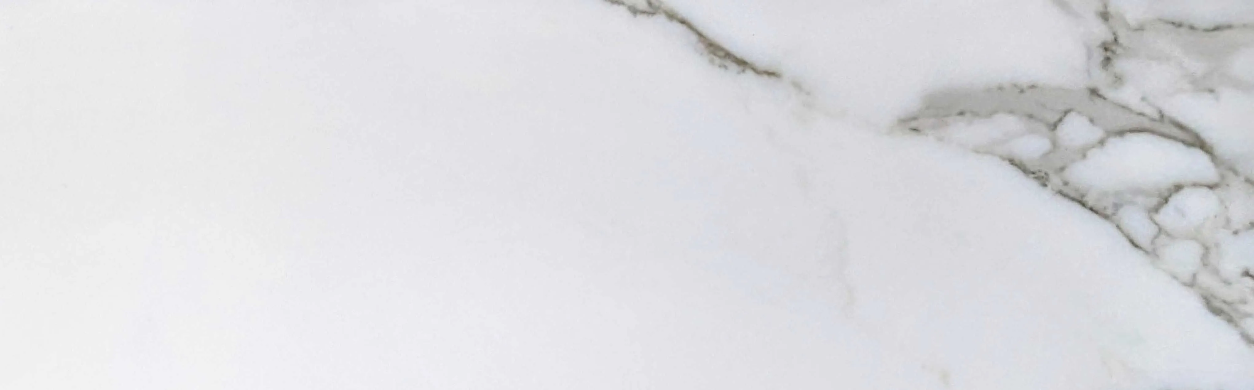 DELTA WHITE WALL 