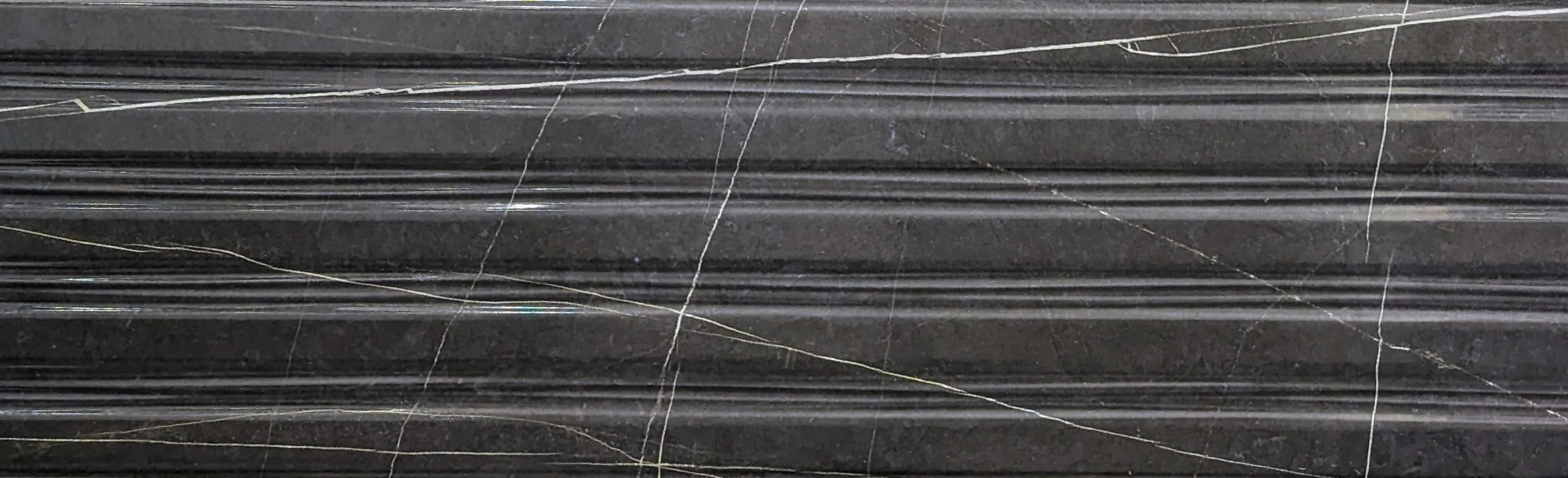 DURBAN EXEDRA BLACK